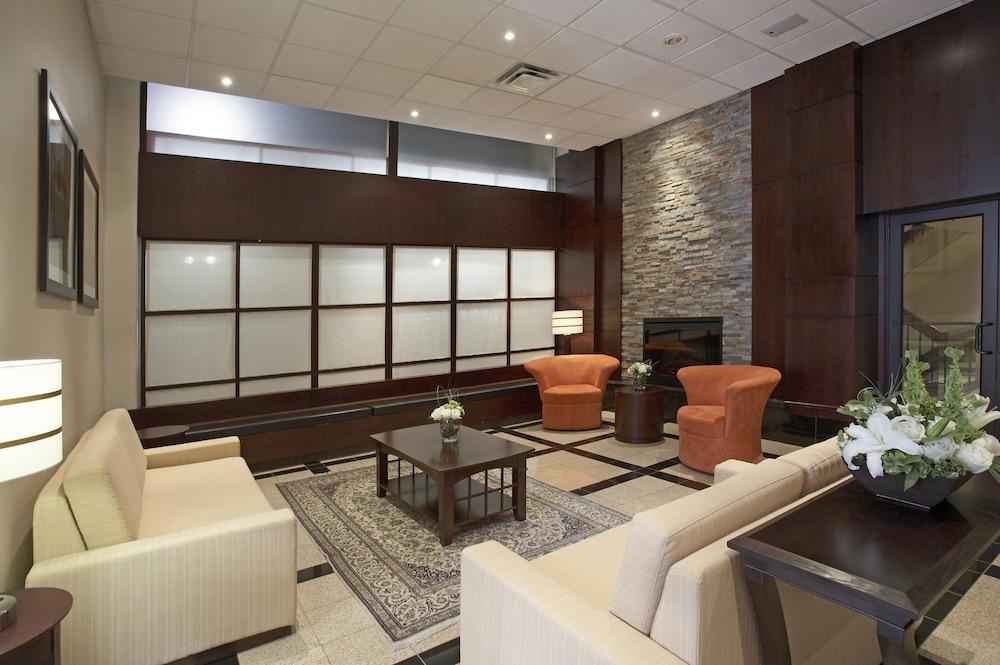 Hamilton Plaza Hotel And Conference Centre Экстерьер фото